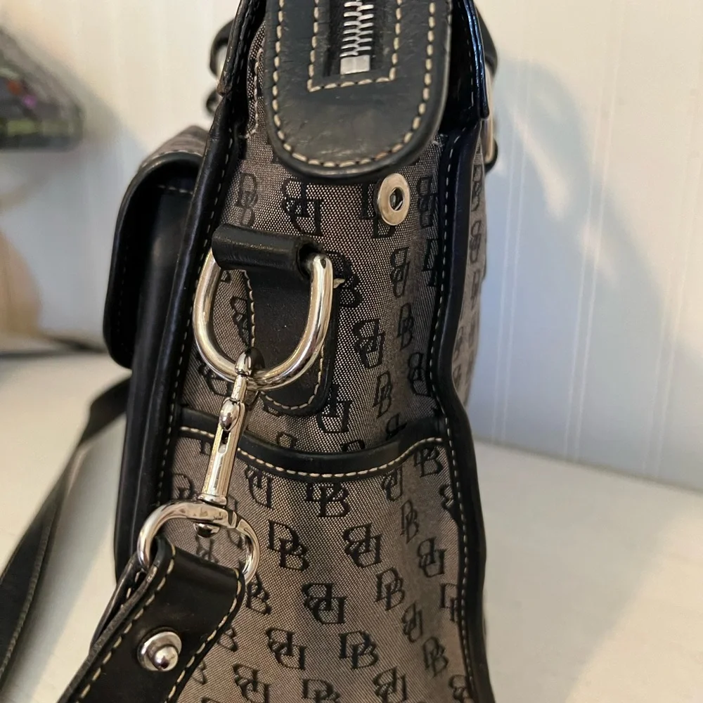 vintage dooney & bourke signature leather and canvas satchel logo